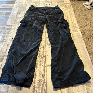 American Eagle Cargo pants